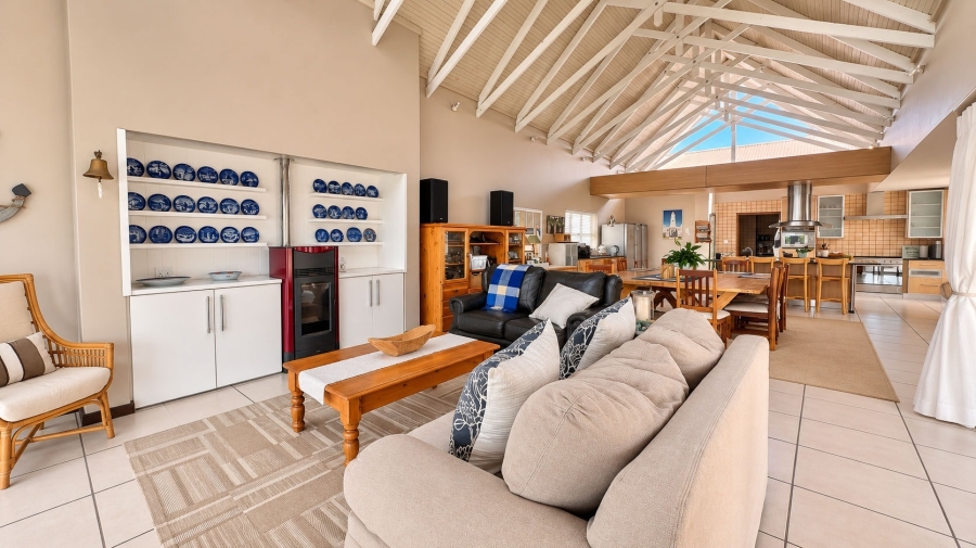 4 Bedroom Property for Sale in Marina Martinique Eastern Cape